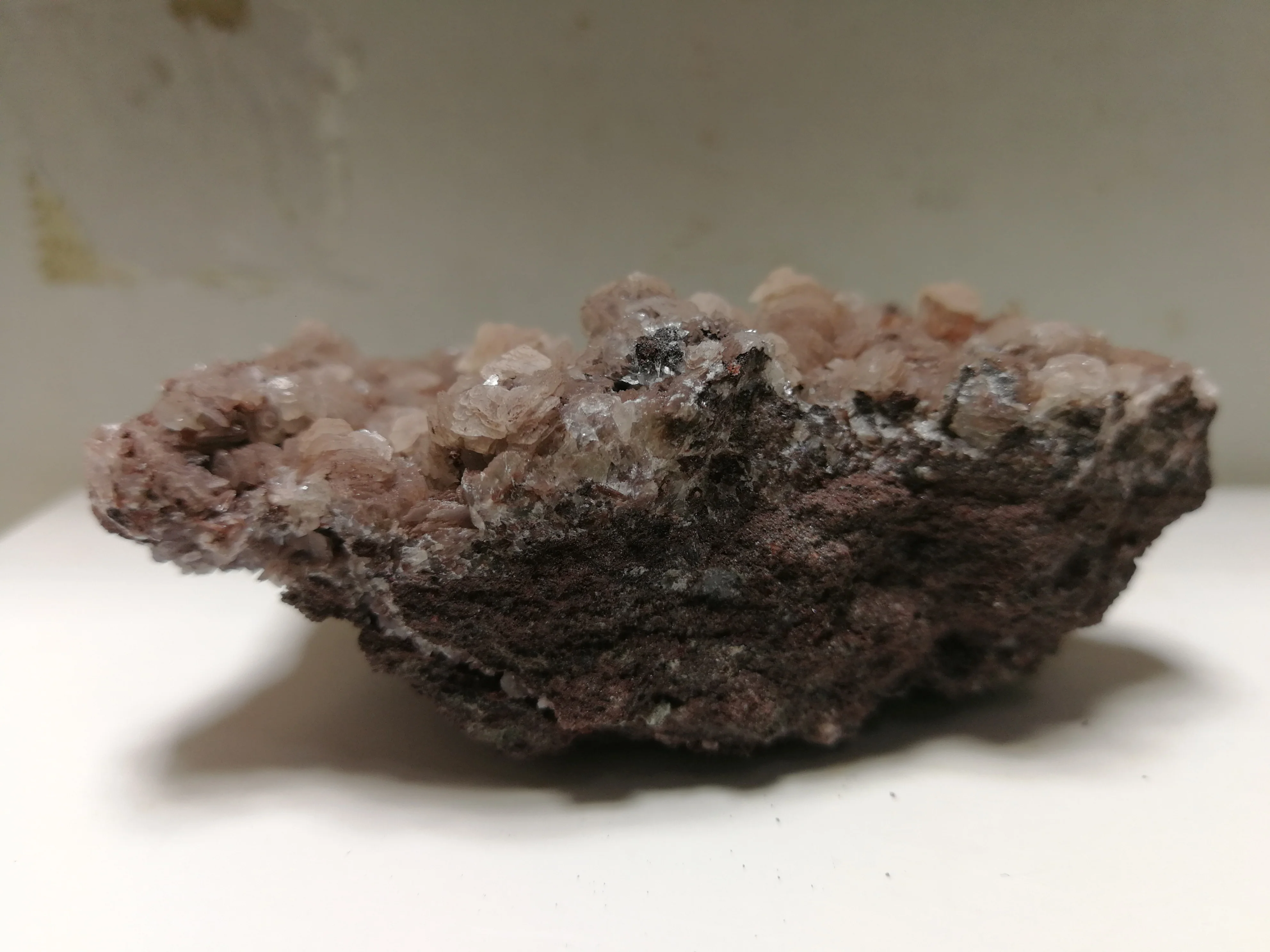 144.9 gNatural pyrite kristalų kalcitas mineralinių pavyzdys Nuotrauka 3